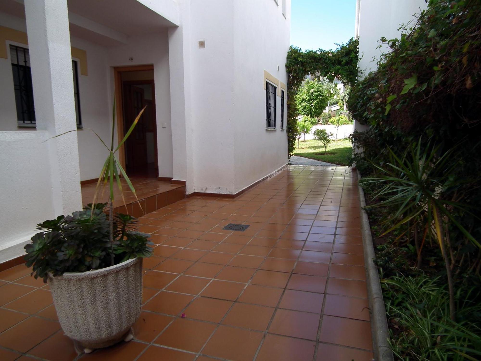 Apartamento Nerja Playa Burriana Luaran gambar