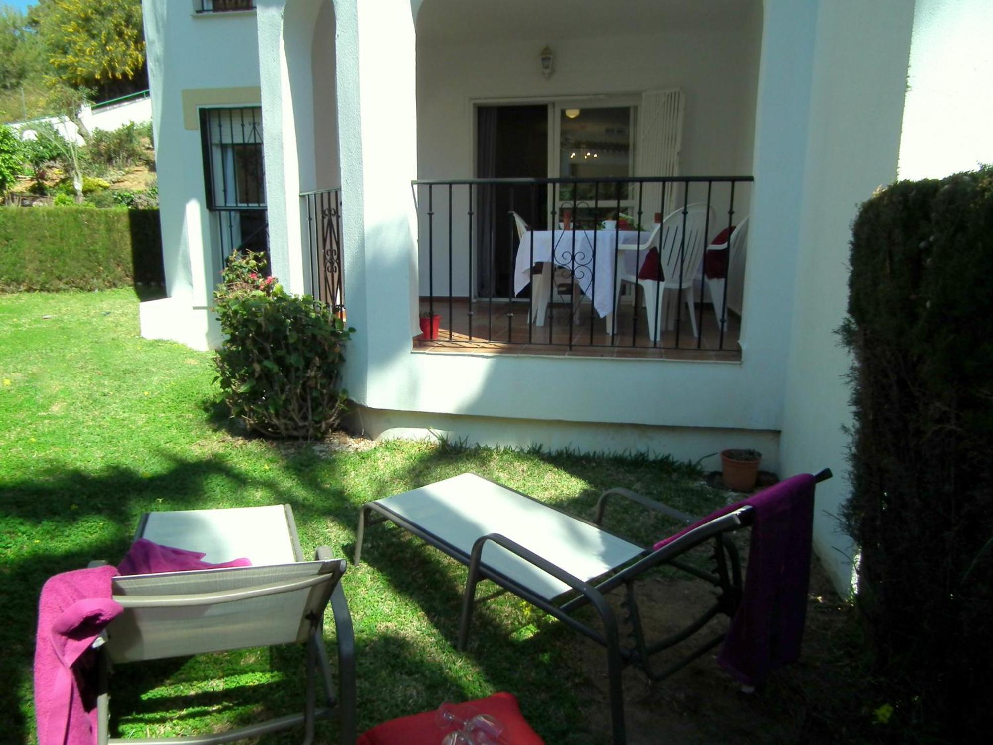 Apartamento Nerja Playa Burriana Luaran gambar